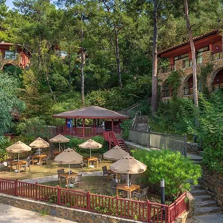 Hotel Bay *
